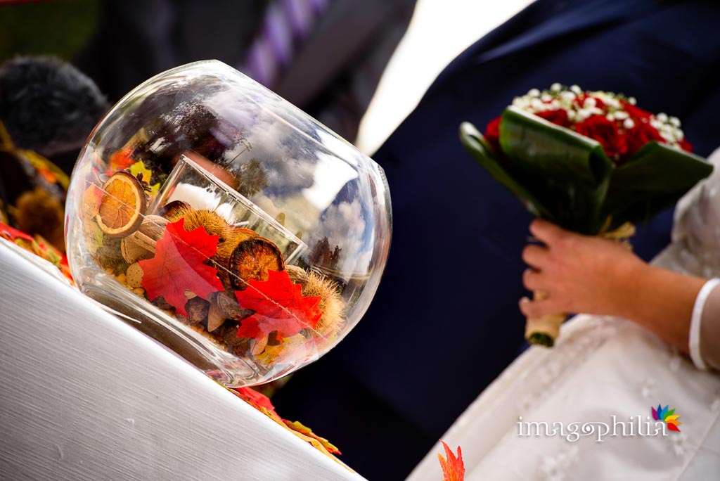 Tema autunnale durante il matrimonio al New Green Hill di Roma Tema autunnale durante il matrimonio al New Green Hill di Roma