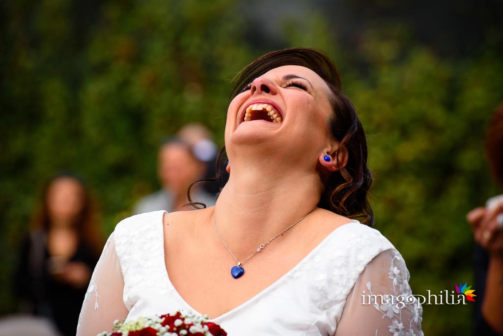 La promessa dello sposo durante il matrimonio al New Green Hill suscita grande ilarità! La promessa dello sposo durante il matrimonio al New Green Hill suscita grande ilarità!