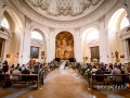 Panoramica della Chiesa di Santa Maria Assunta in Cielo ad Ariccia durante il matrimonio