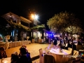 Veduta dell'esterno di Villa Pocci durante i balli al termine del ricevimento di matrimonio