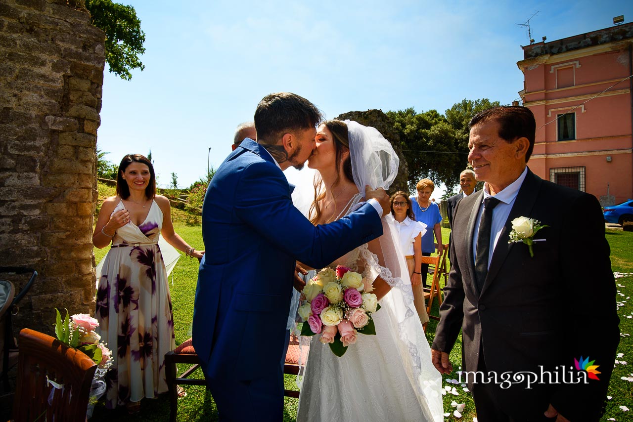 Matrimonio civile all'aperto nel parco di Villa Sforza Cesarini a Lanuvio