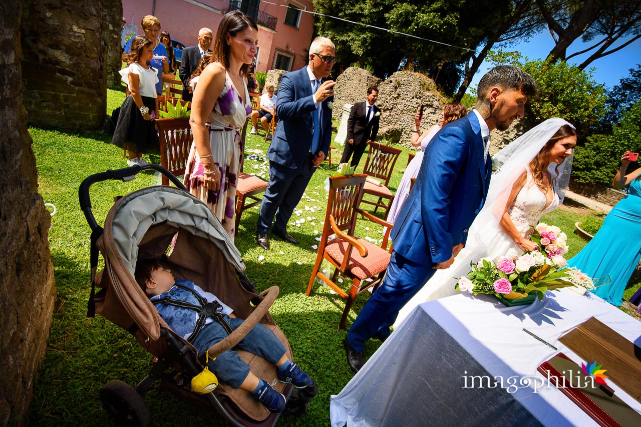 Matrimonio civile all'aperto nel parco di Villa Sforza Cesarini a Lanuvio