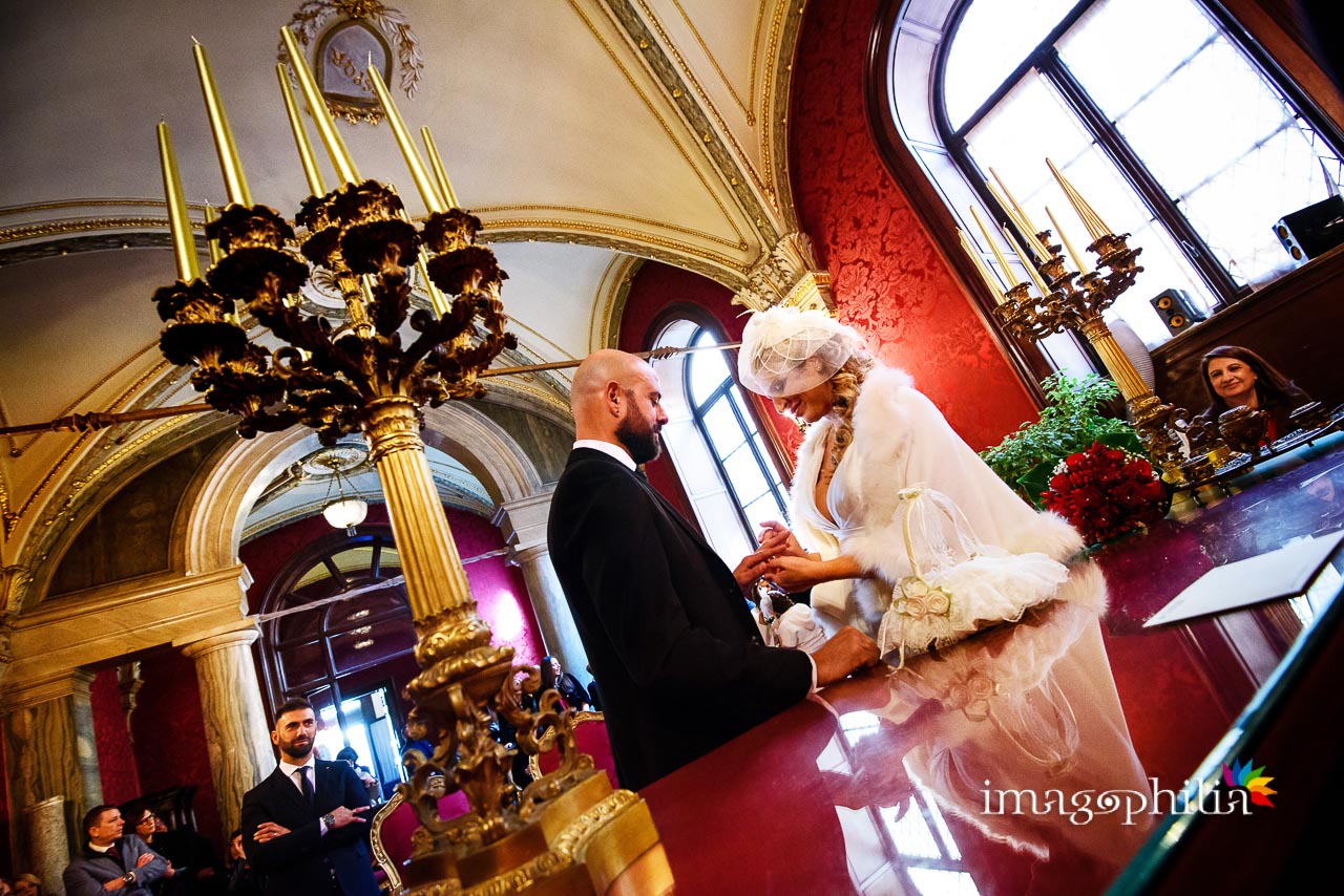 Matrimonio civile alla Sala Rossa al Campidoglio di Roma